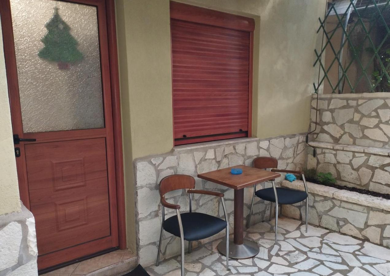 Casa D' Irene Apartment Karpenisi
